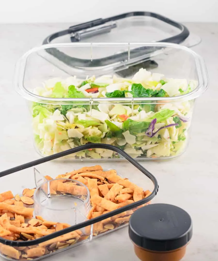 Rubbermaid Brilliance Divided Meal Prep Container