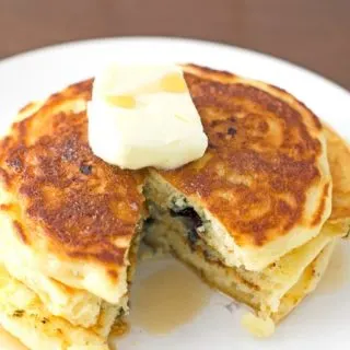 Fluffy Blueberry Buttermilk Pancakes Recipe