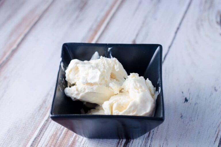 3 Ingredient Homemade Ice Cream Recipe Without an Ice Cream Maker