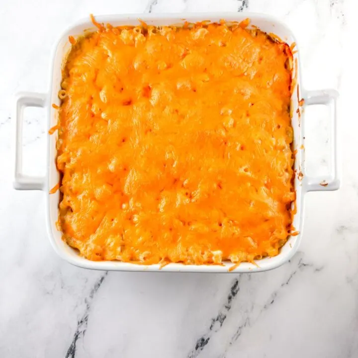 Featured image for baked macaroni and cheese.