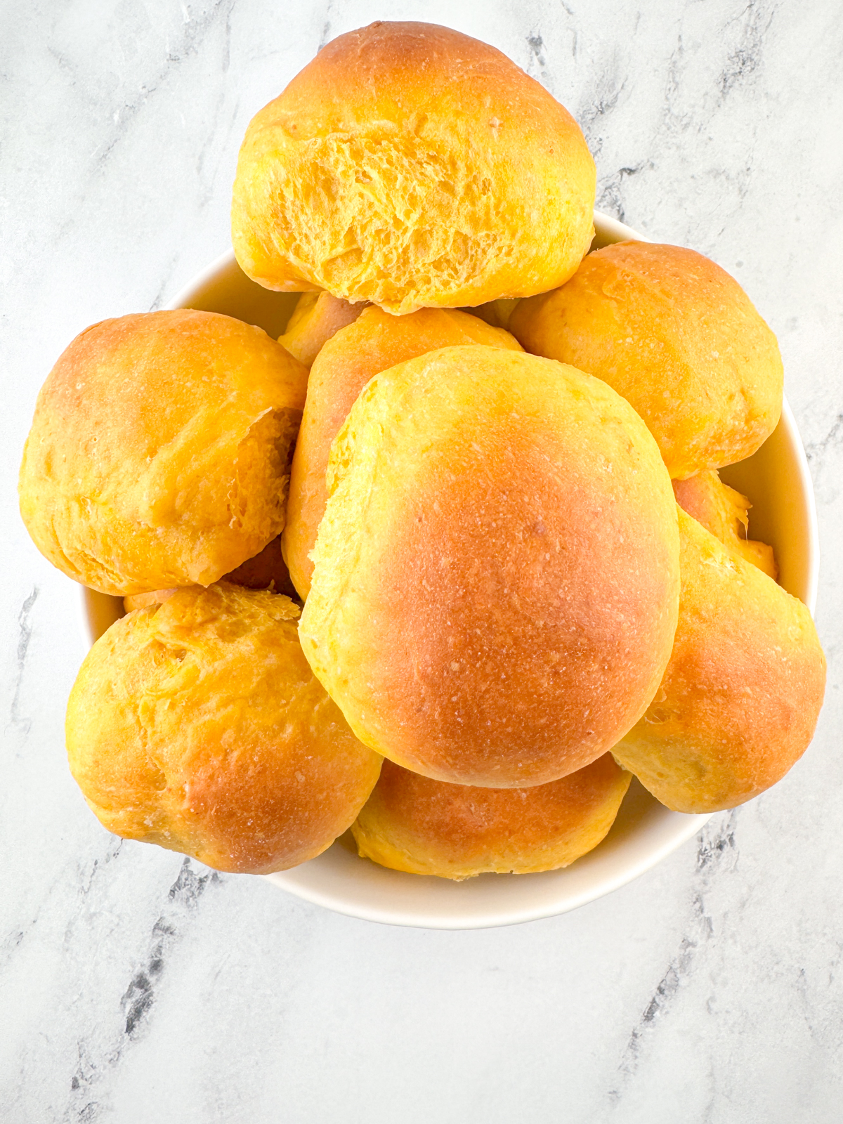 The BEST Dinner Rolls Recipe (Soft and Buttery!) - Chef Savvy